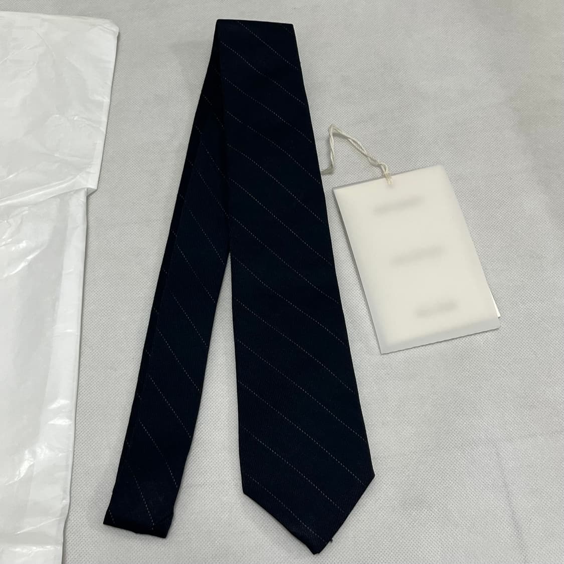 아워레가시 25fw 핀 스트라이프 넥타이 상품이미지3