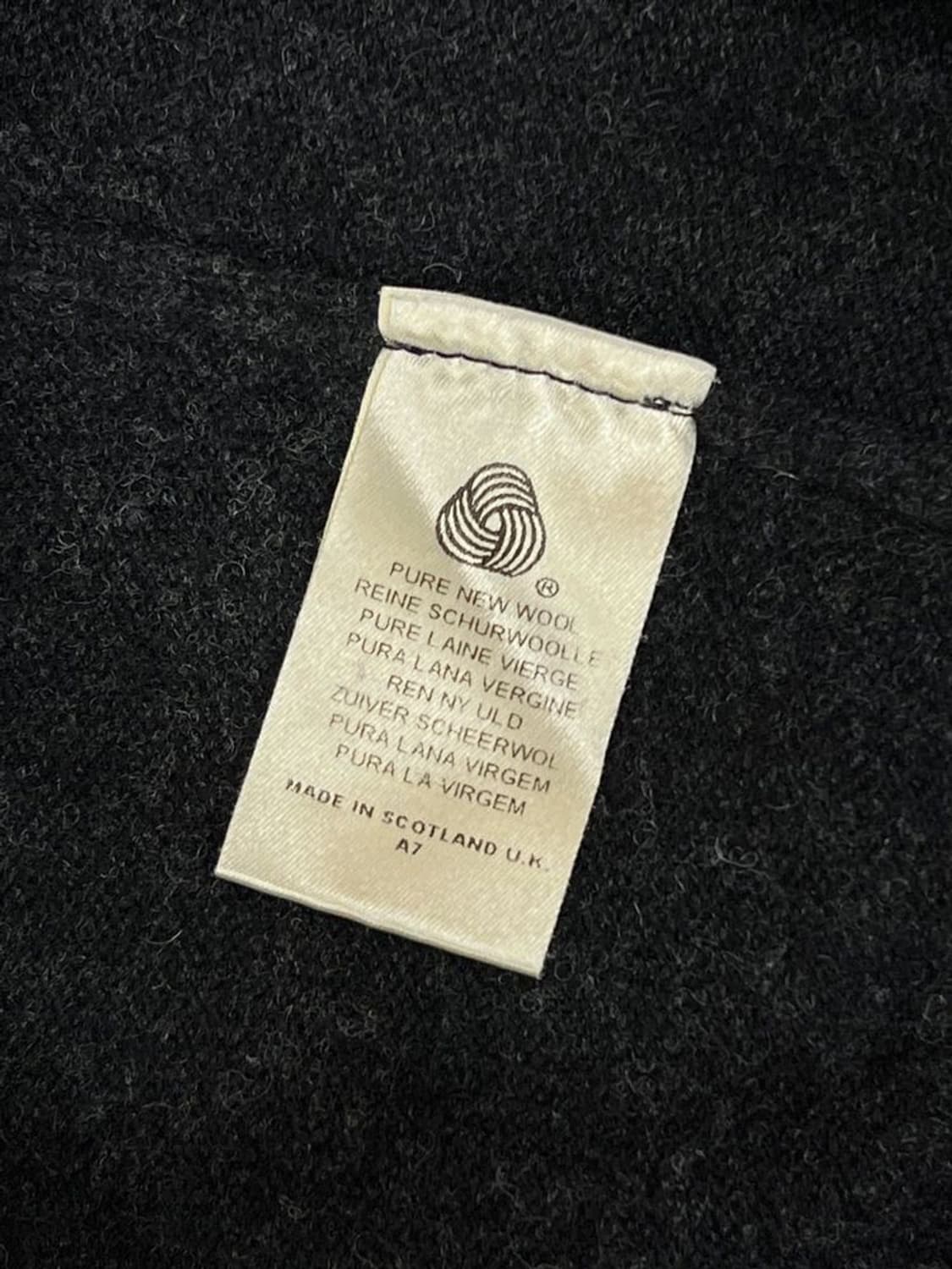 버버리 스코틀랜드 램스울 아가일 니트 상품이미지9