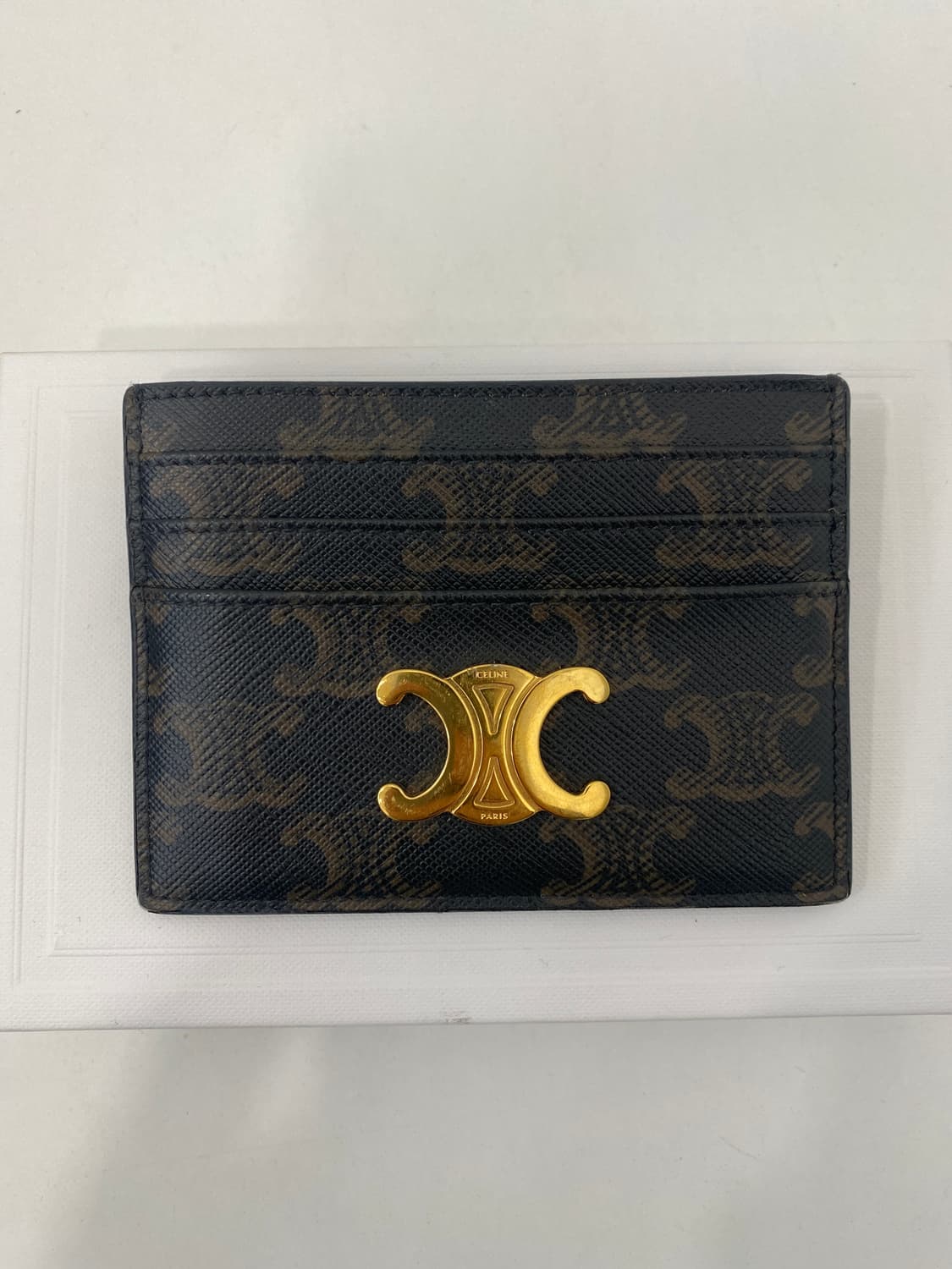 셀린느 트리옹프 카드지갑 상품이미지2