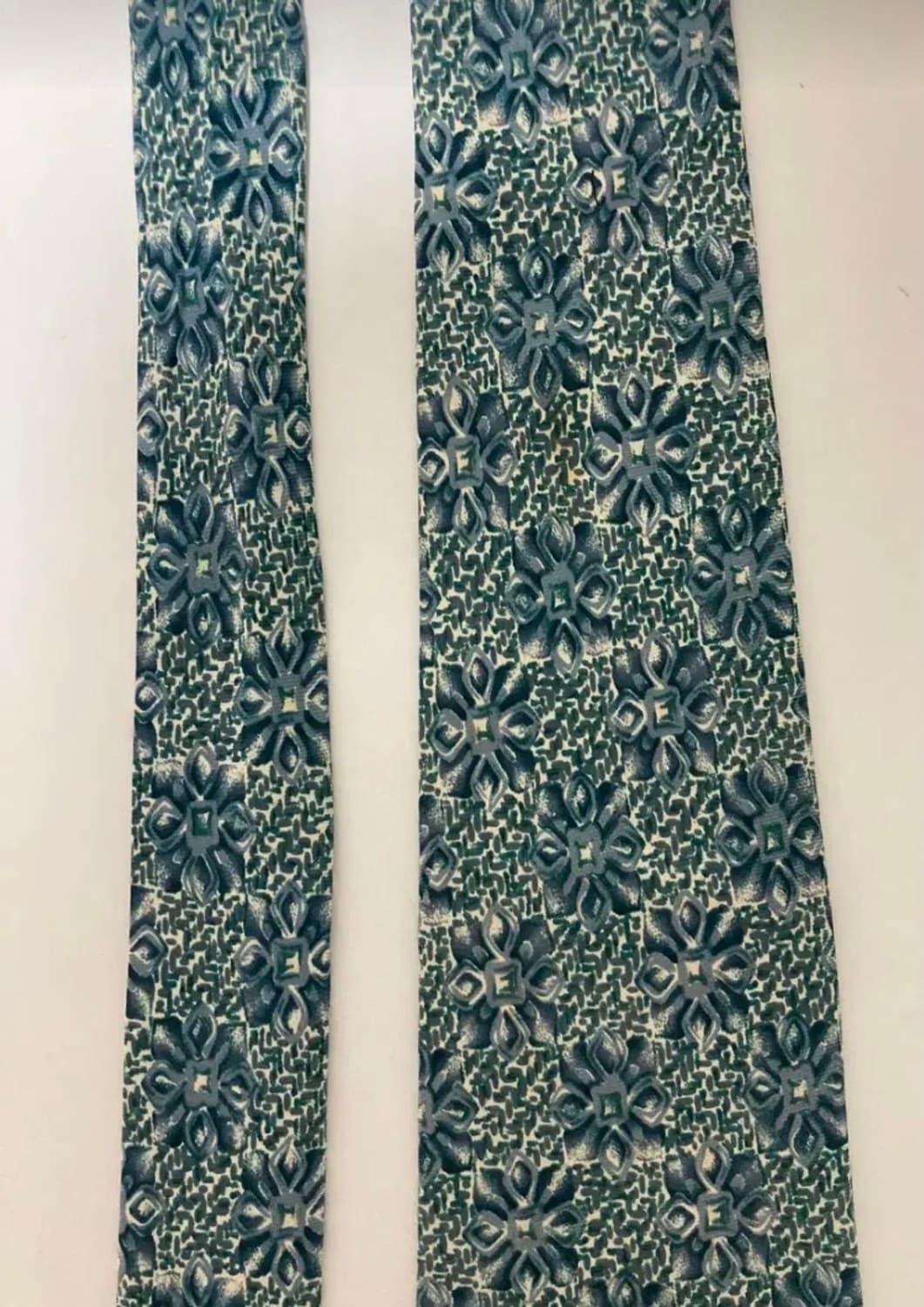 레노마 넥타이 상품이미지3