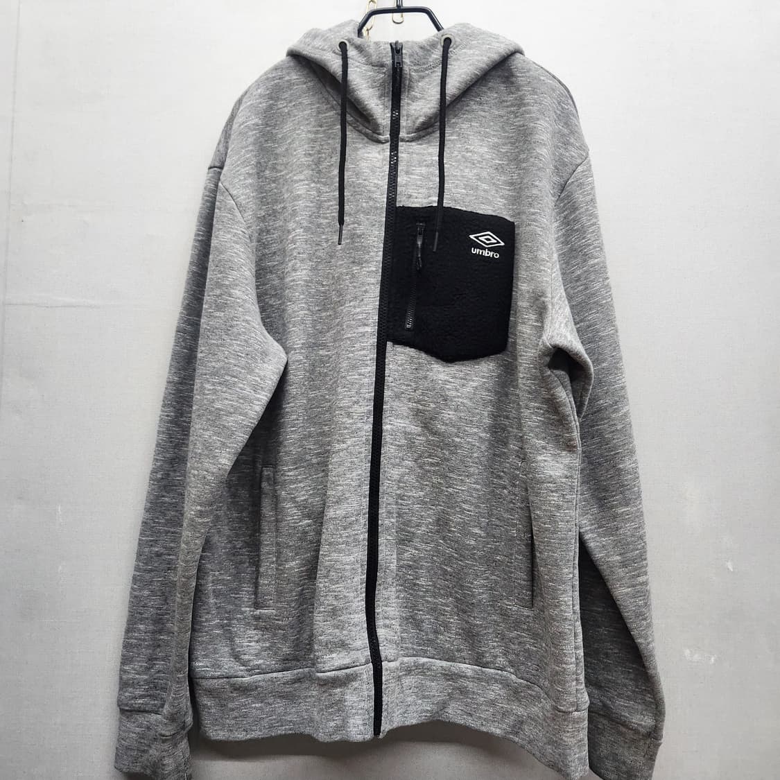 엄브로 빅포켓 멀티 로고 풀집업 후드집업 2XL(XL) 상품이미지2