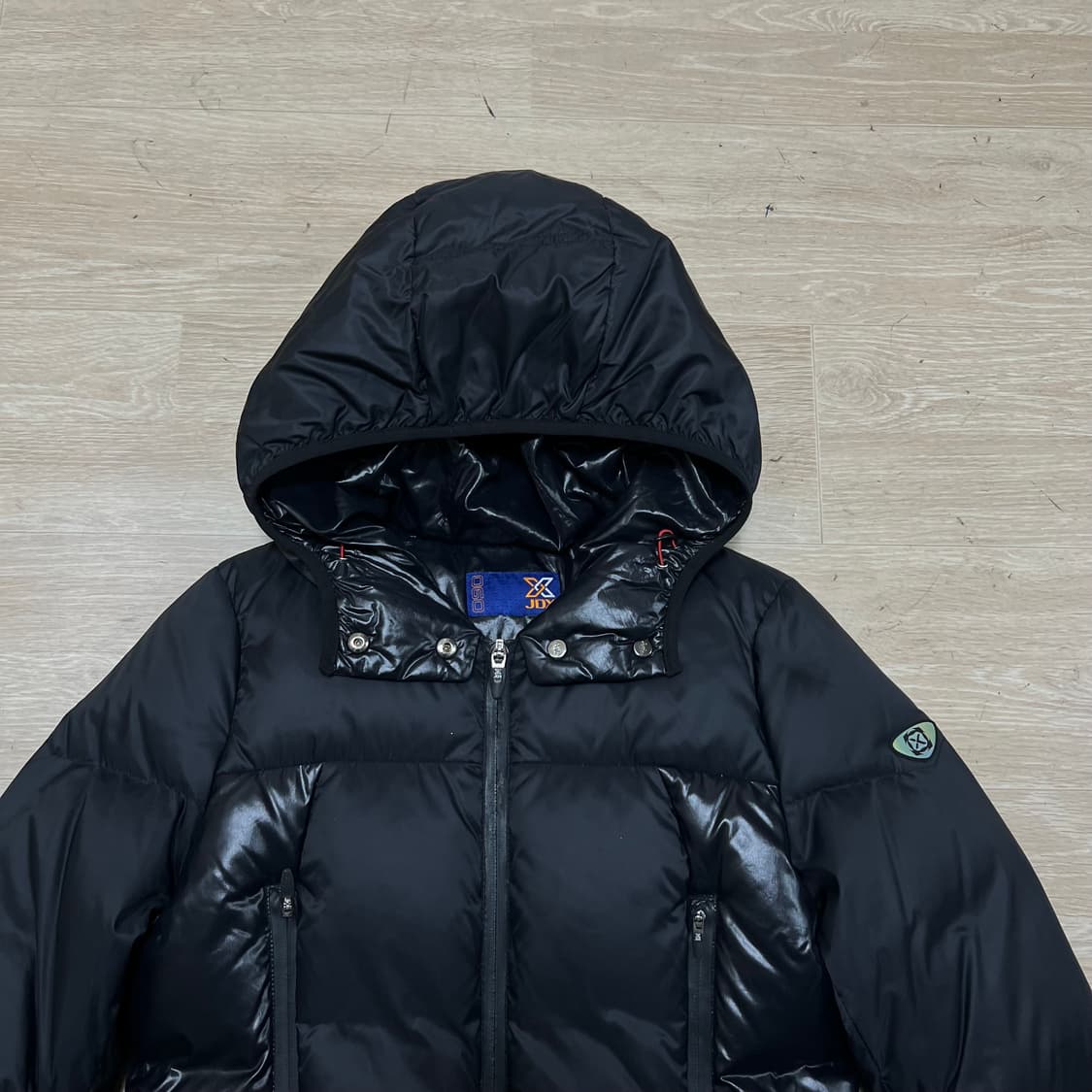 JDX 여성 골프웨어 구스다운 유광 배색 후드 패딩 [블랙] S/90 상품이미지2