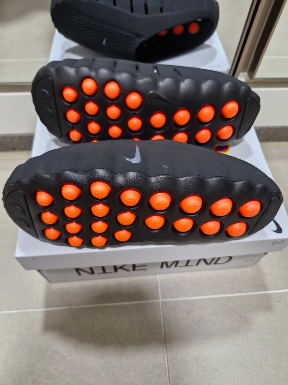 (교환)나이키 마인드001  새상품 270>280 상품이미지2