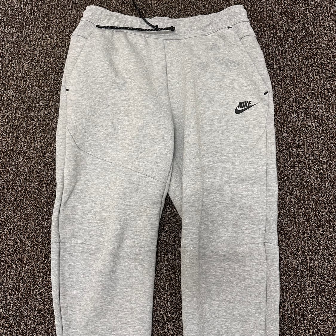 NIKE 나이키 테크 조거팬츠 운동복 그레이 L 상품이미지2