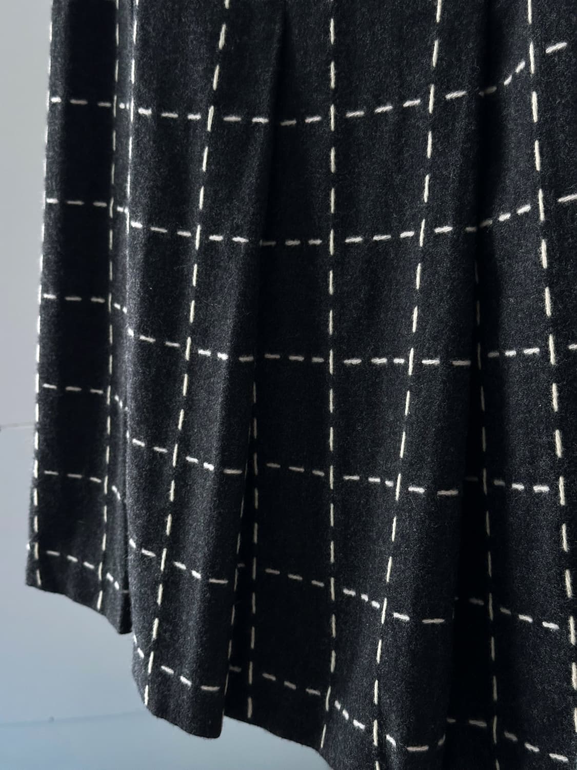 Felted wool stitch design skirt 상품이미지3