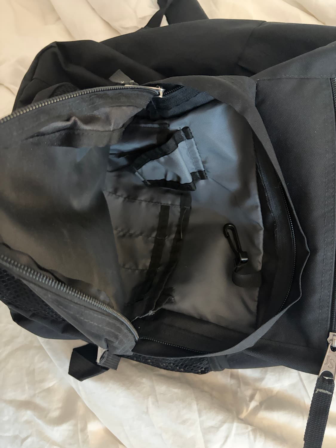 잔스포츠 백팩 블랙 JS0A3P56 상품이미지6