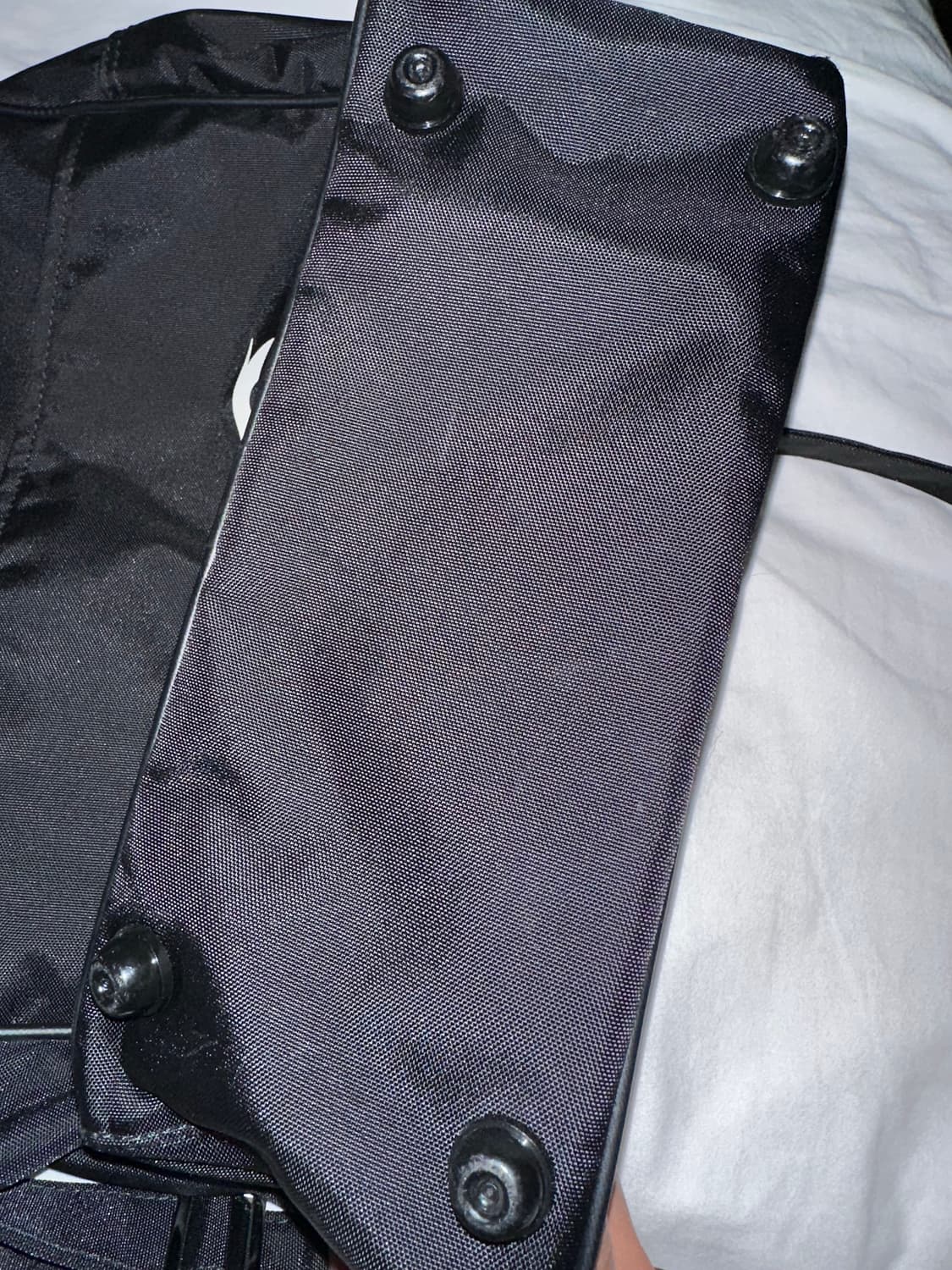 꼼데가르송 CDG 크로스백 상품이미지7