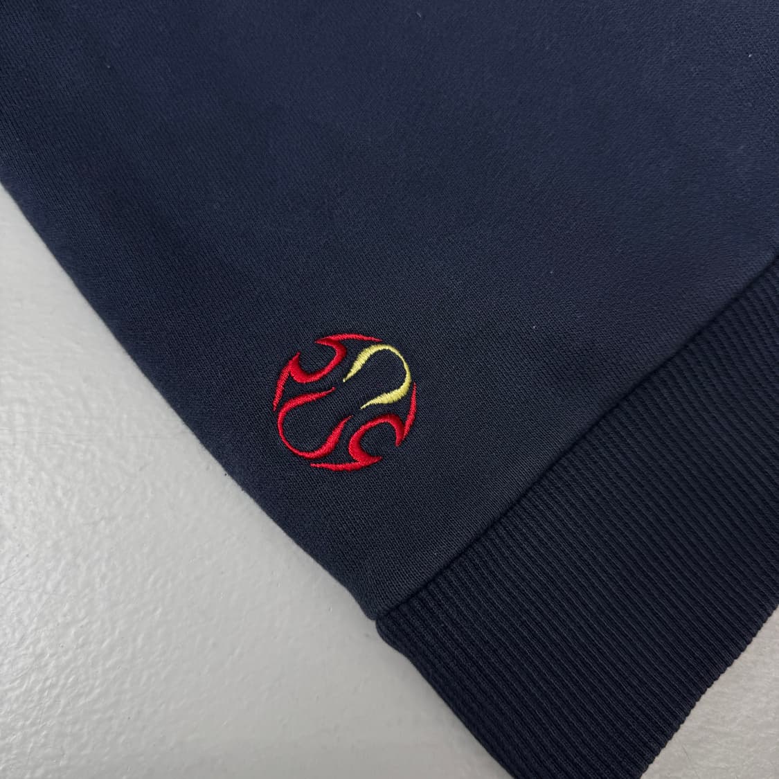 아디다스 X 리버풀 00s 올드스쿨 블록코어 후드집업 상품이미지6