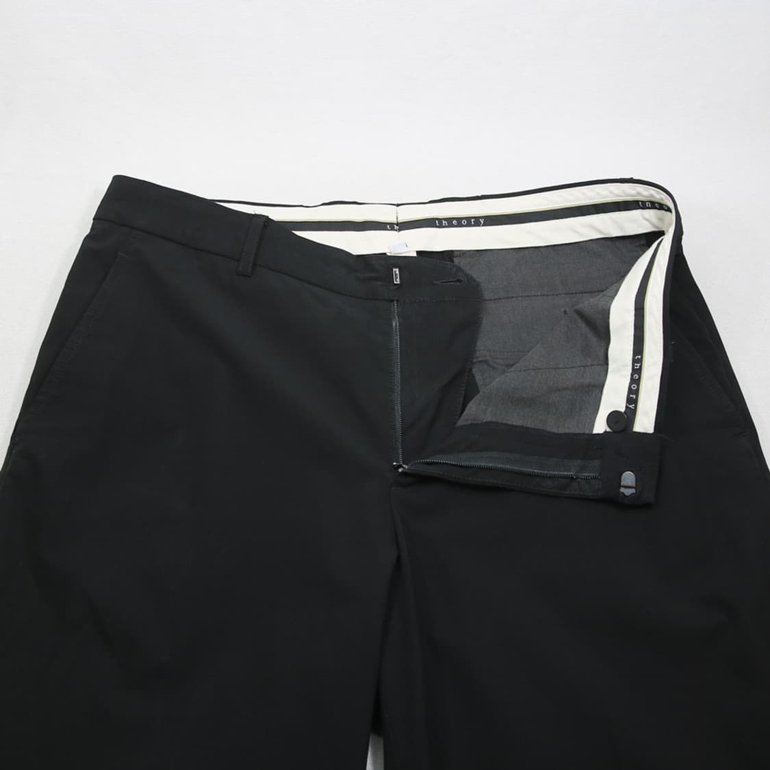 (착용컷) Theory 슬랙스 (남성용 33.5) 상품이미지5