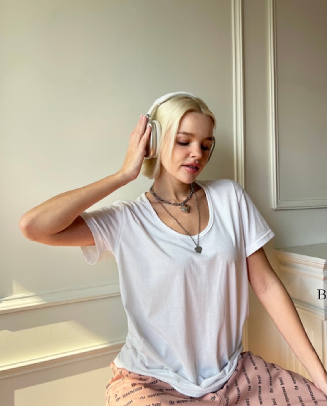 더미스테리어스호텔 베이직 티 상품이미지1