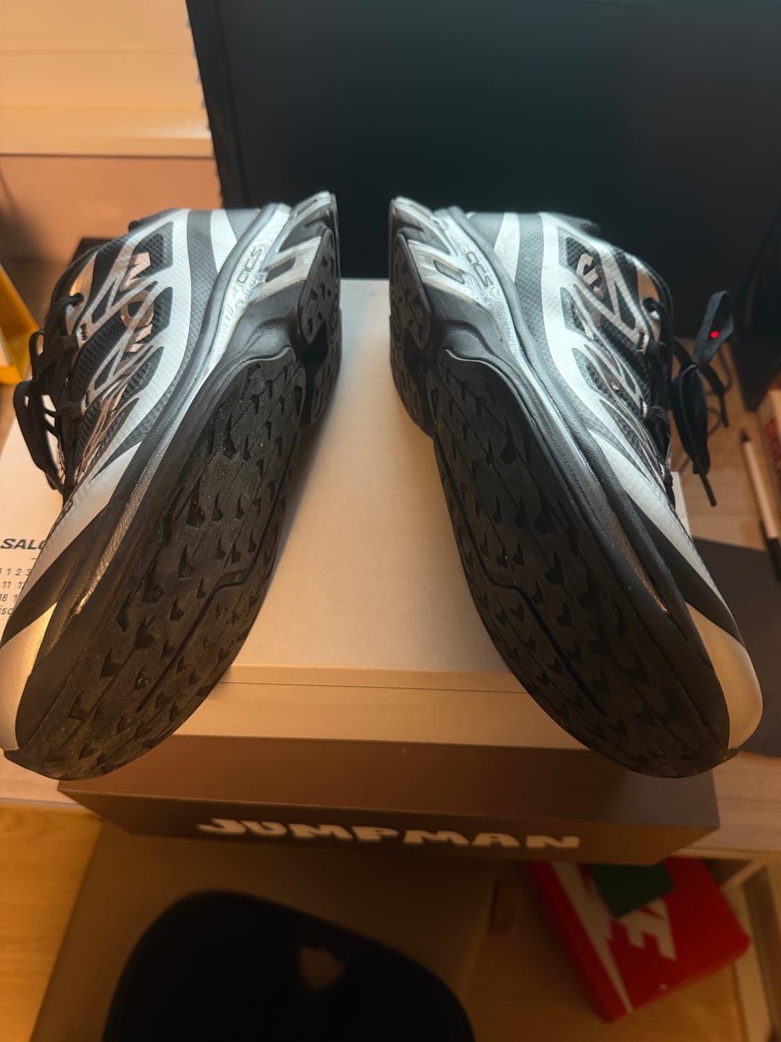 살로몬 x MM6 메종 마르지엘라 XT-MM6 블랙 / 290 상품이미지7