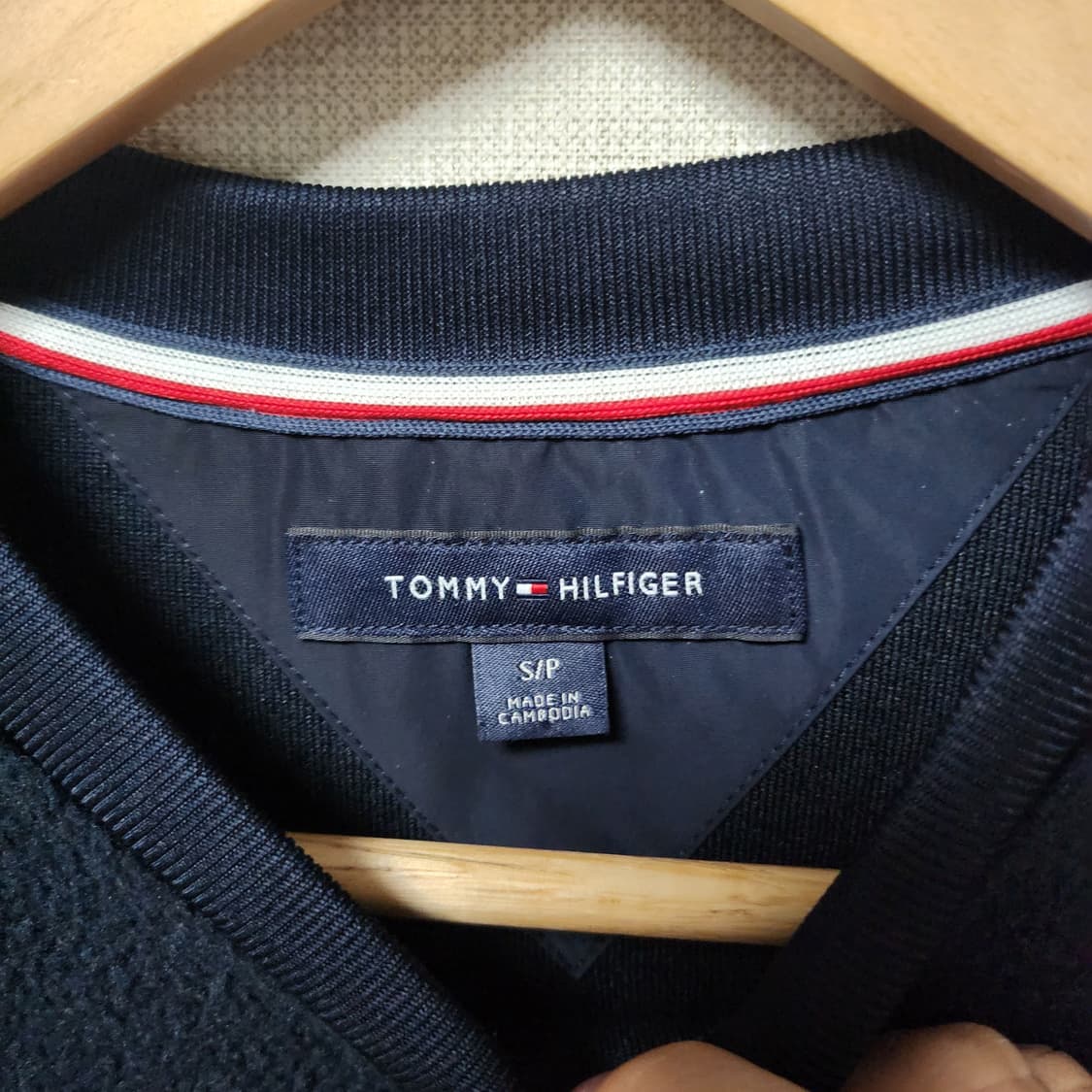 [M] 타미힐피거 후리스 맨투맨 상품이미지3