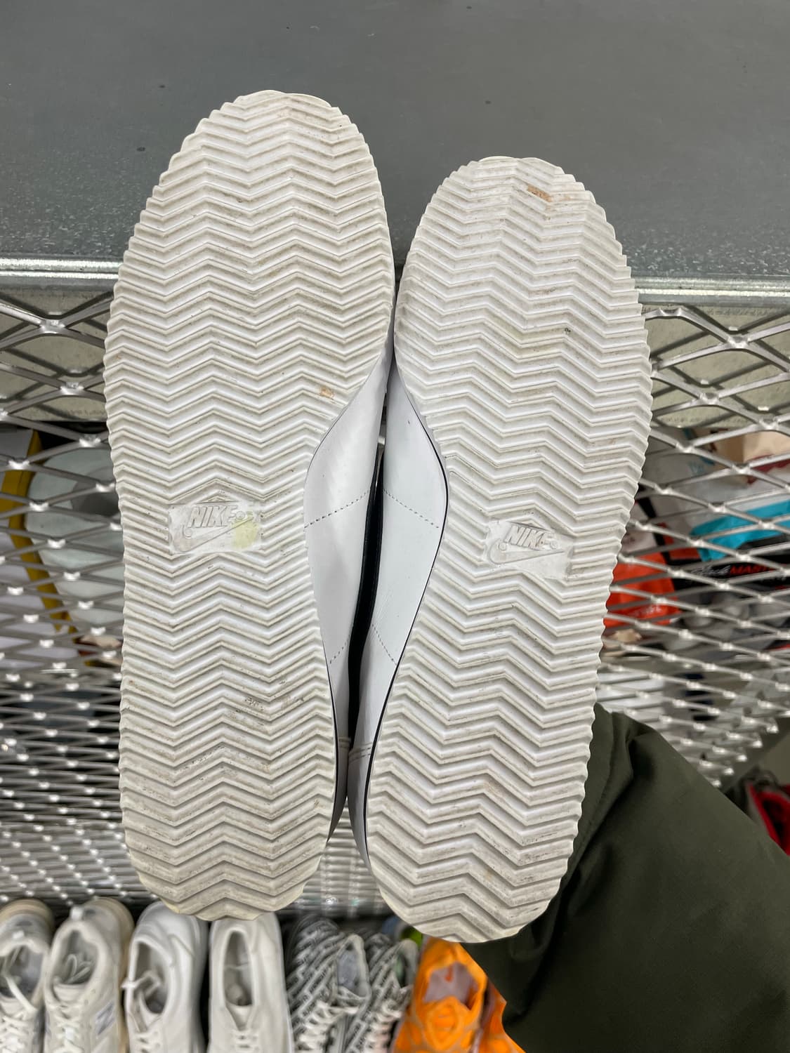 나이키 클래식 코르테즈 화이트 블랙 280 상품이미지6