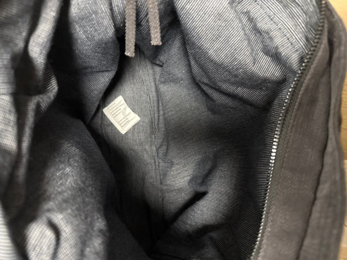 코이세이오 스트라이프 크로스백 차콜  상품이미지7