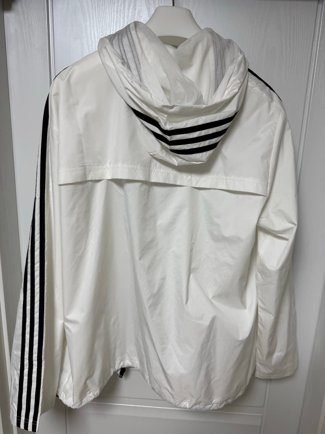 아디다스 화이트 바람막이 2xl 상품이미지5