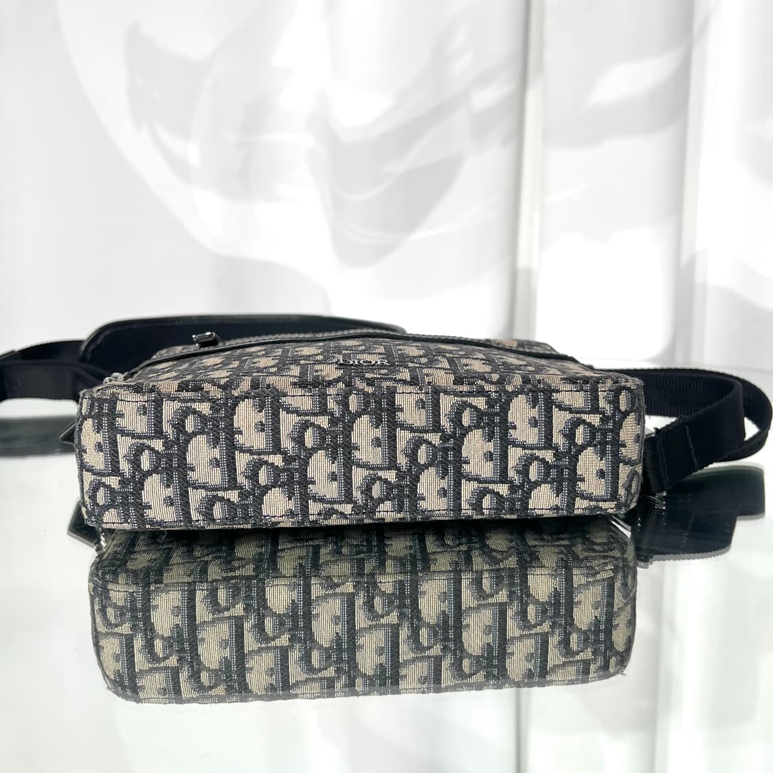 [정품] 디올 오블리크 사파리 메신저백  상품이미지5