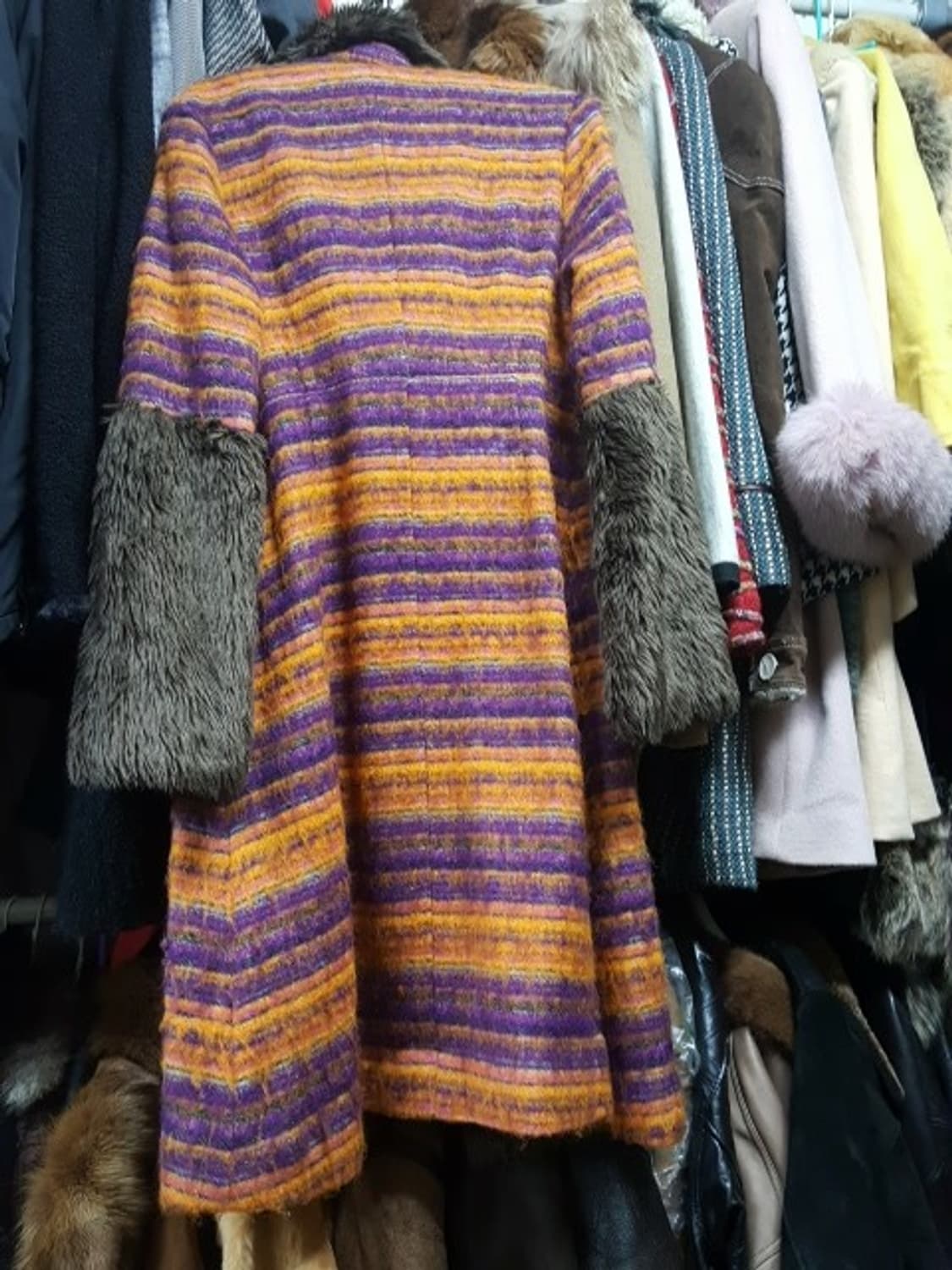 수입보세 Clutch EXCLUSIVE정품 화려한 롱 모피코트 55사이즈 상품이미지2