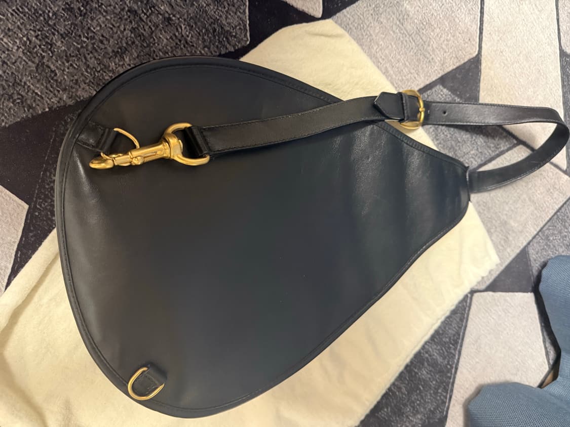 구찌 홀스빗 슬링백 상품이미지5