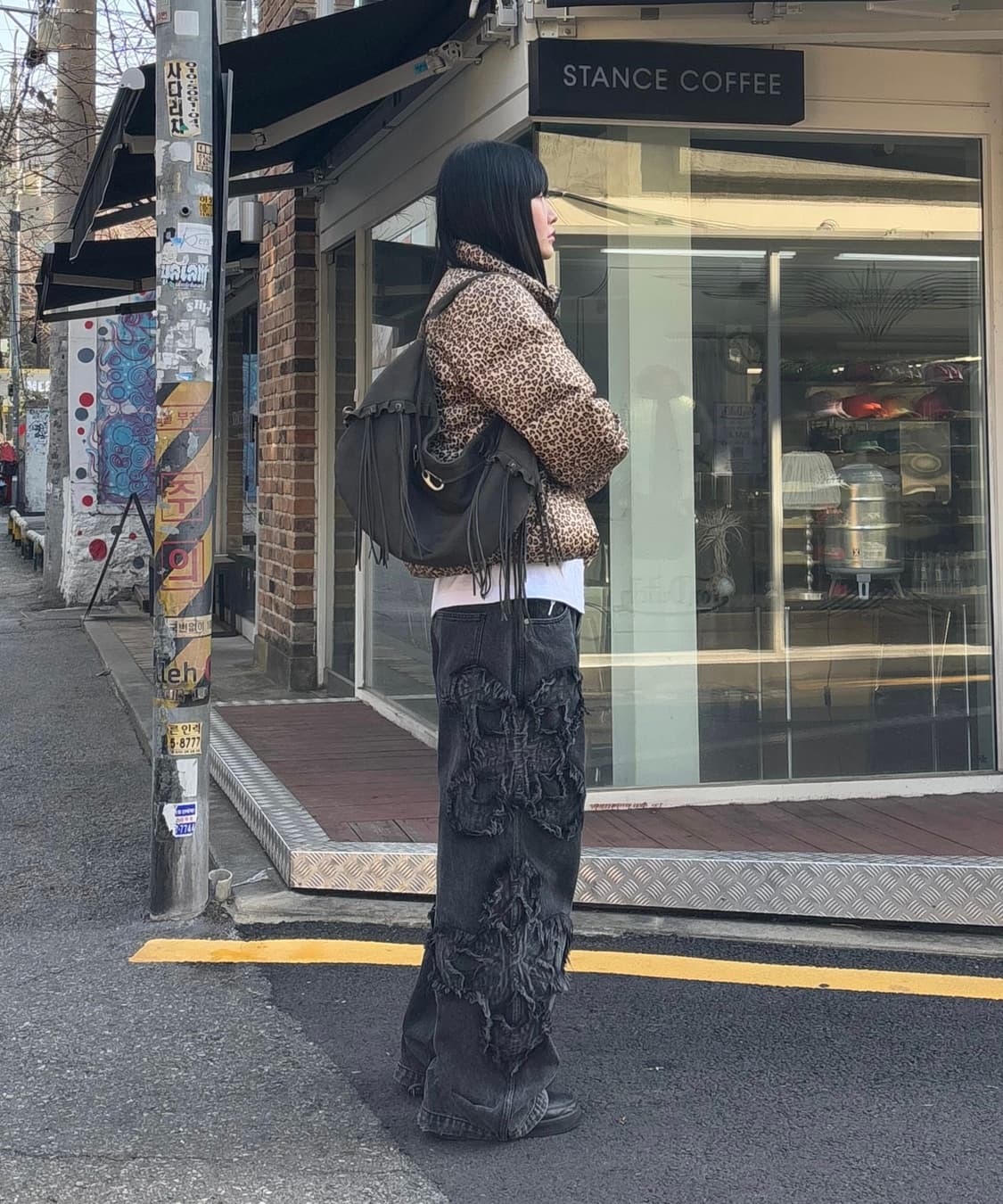 스컬프터 페이크 스웨이드 스트링 체인 호보 숄더백 카키 새상품 상품이미지4