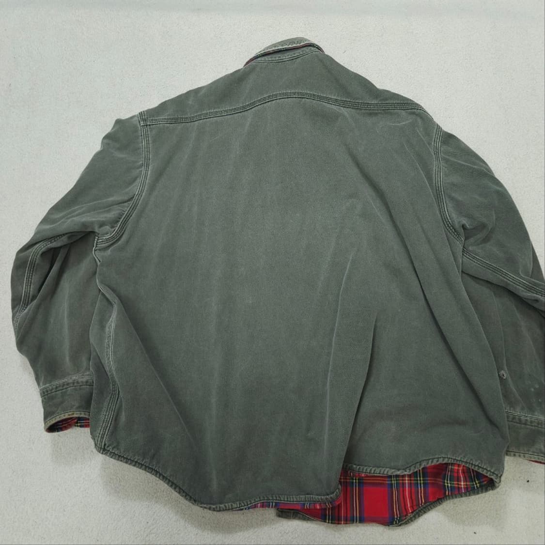 칼하트 헤비 코튼 워크 셔츠 상품이미지3