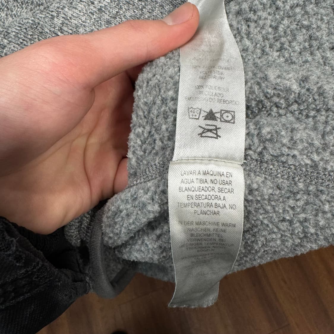 파타고니아 베터 스웨터 집업 전면 로고플레이 포인트 그레이 상품이미지7