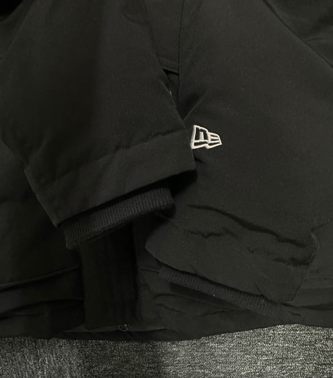 뉴에라 남성 패딩 95 블랙 상품이미지8