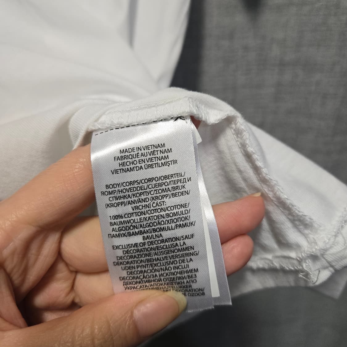 폴로랄프로렌 브이넥 반팔티  상품이미지4