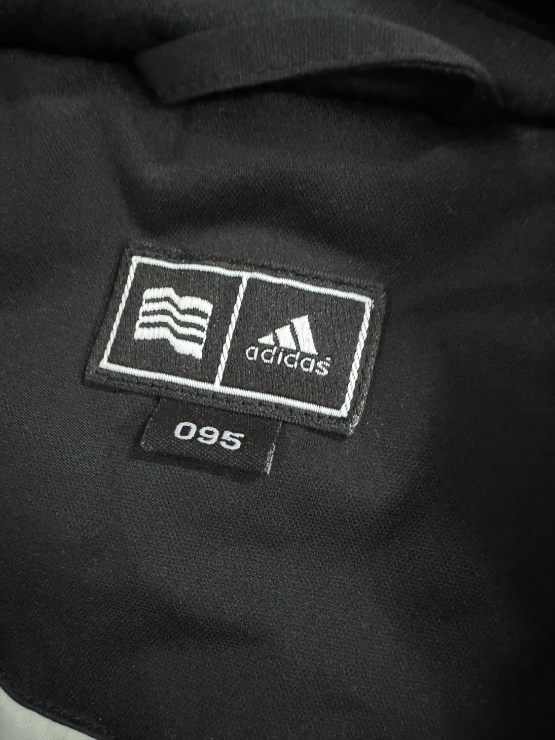 아디다스 00s 올드스쿨 바람막이 자켓  상품이미지3