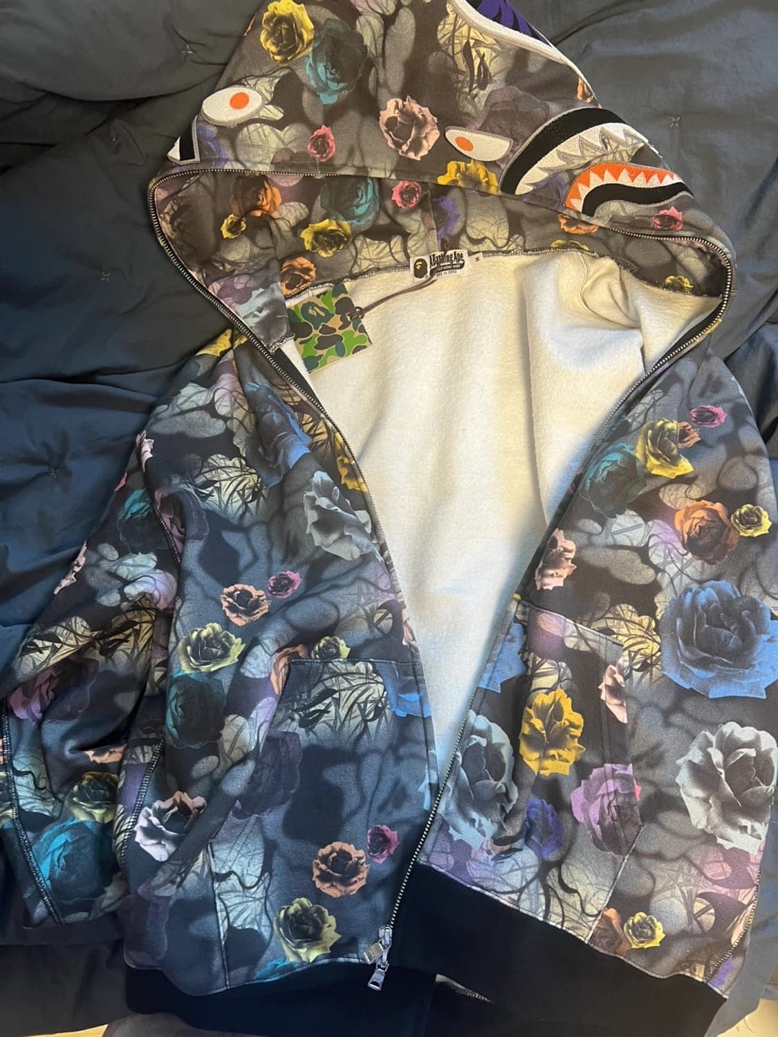 베이프 후드집업 플로랄 m  상품이미지3