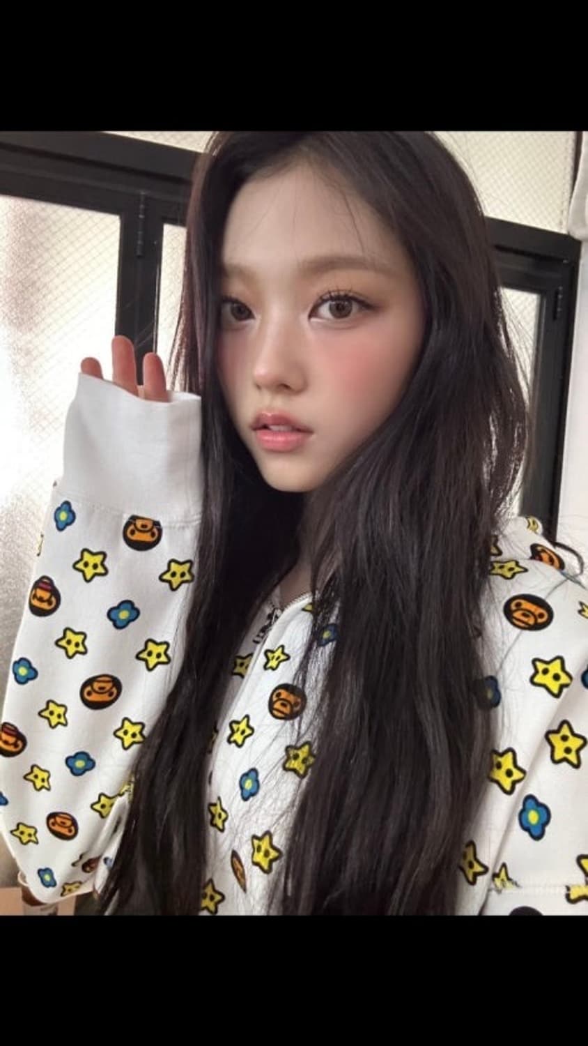 뉴진스 해린 베이프 베이비 마일로 모노그램 후드집업 상품이미지1