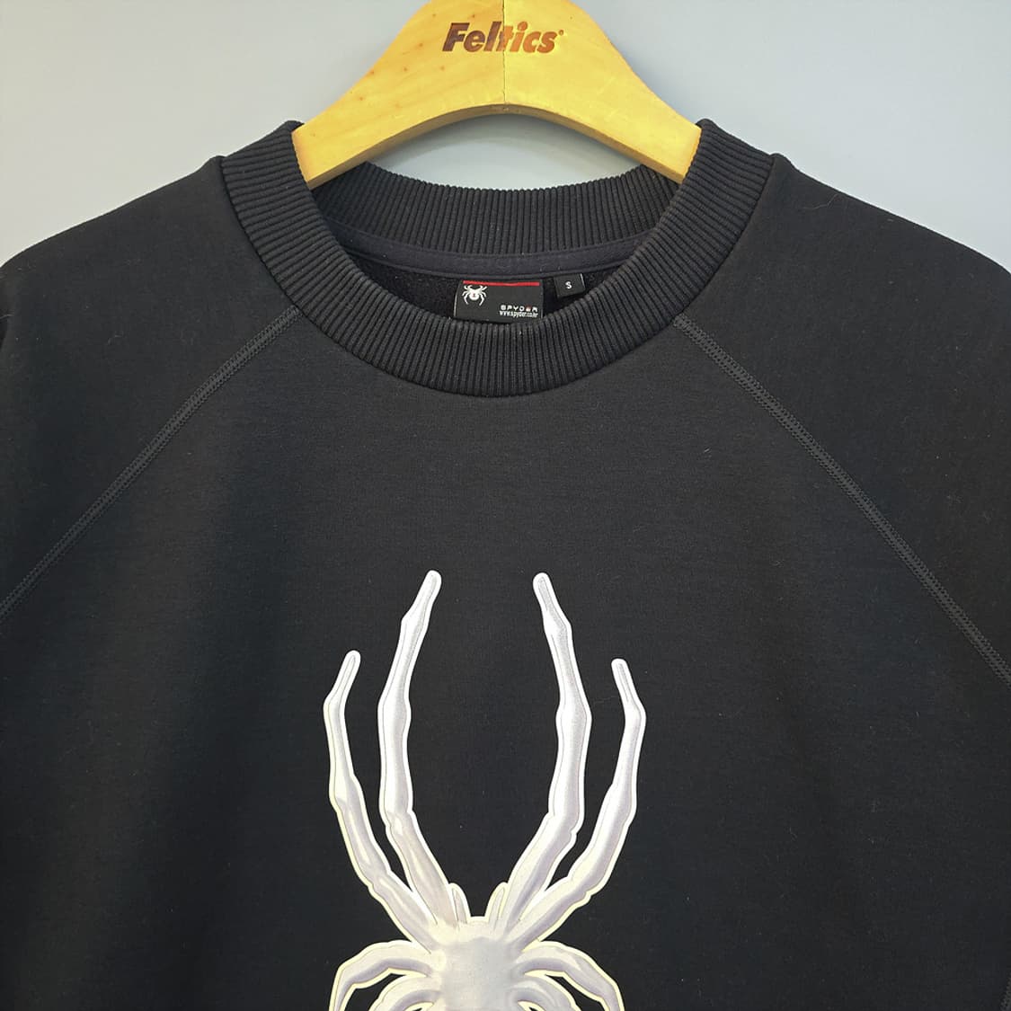 스파이더(SPYDER) 스파이더 로고 맨투맨 블랙 S 상품이미지2