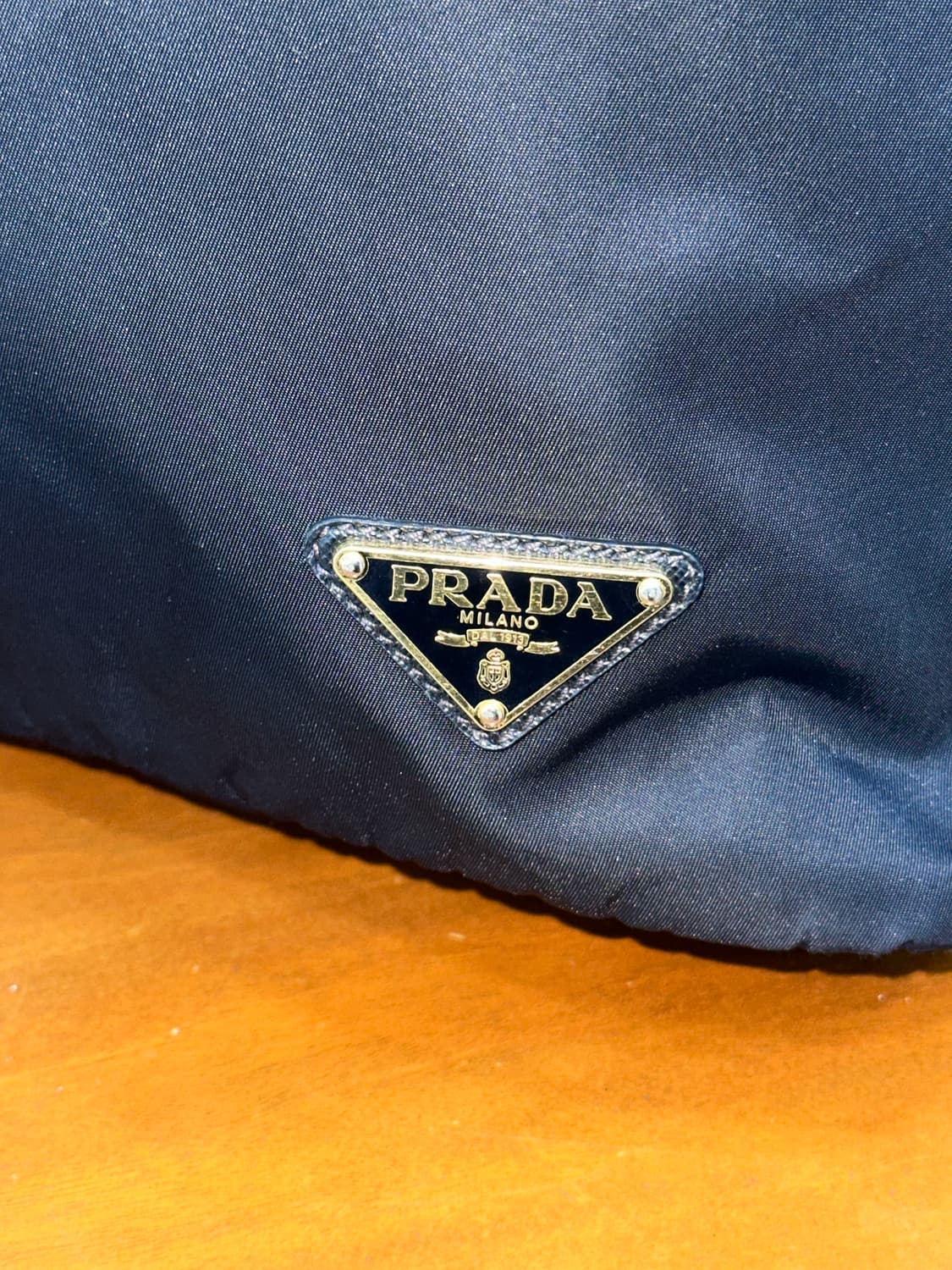 프라다 나일론 크로스백 상품이미지5