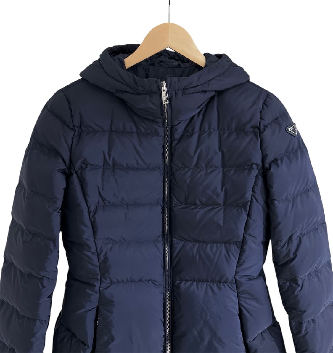 프라다 리나일론 피우마 다운 자켓 상품이미지3