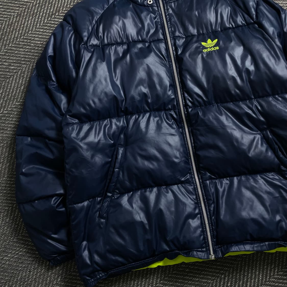 00s 아디다스 네온 자수로고 네이비 패딩 점퍼o 4523 상품이미지3