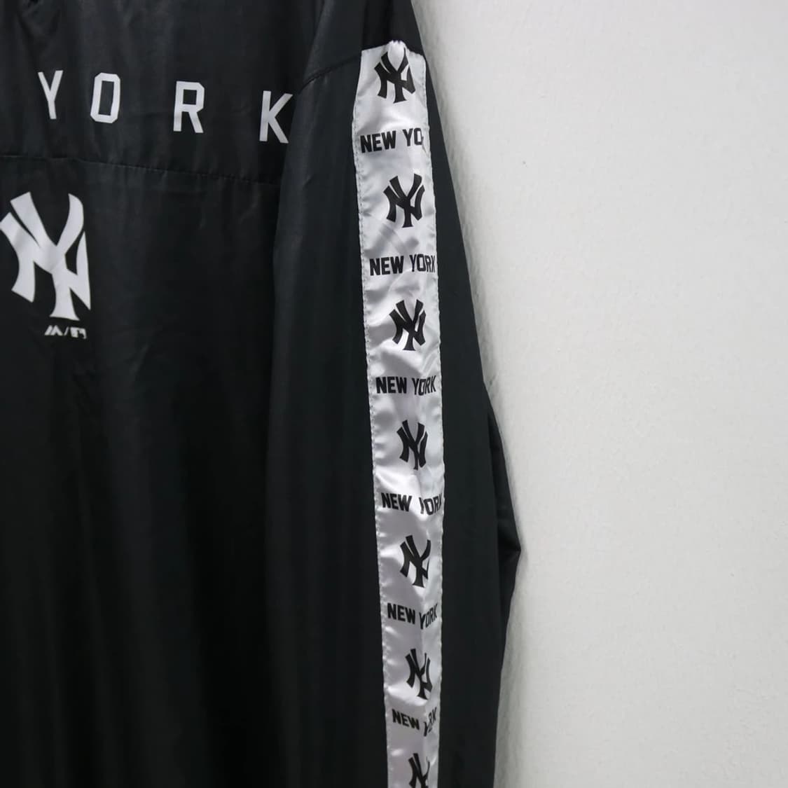 MAJESTIC 브이넥 맨투맨 66834 상품이미지7