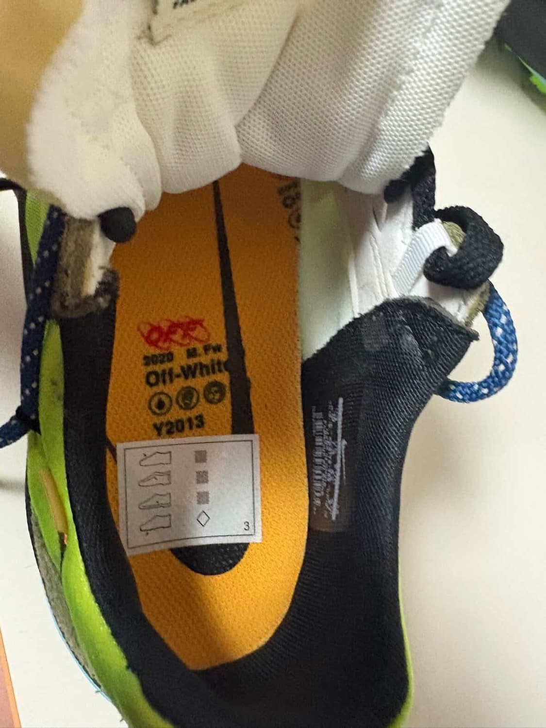 나이키 오프화이트 운동화  상품이미지4