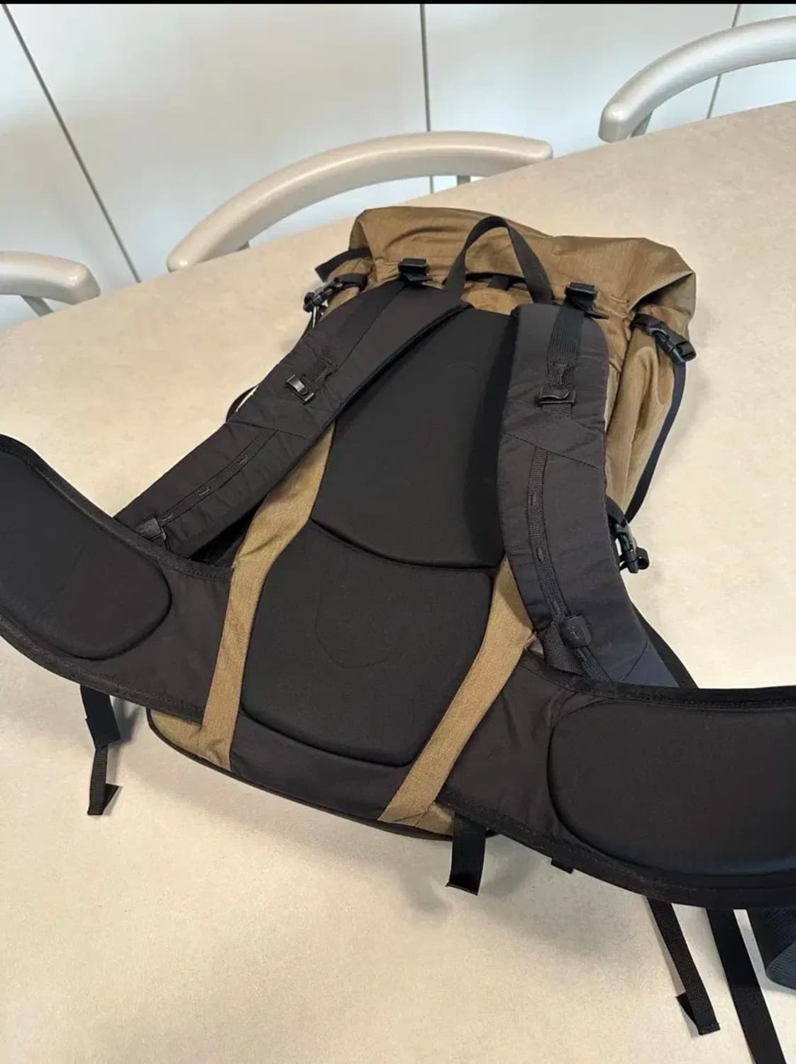 아크테릭스 Kata 37 백팩 블랙 상품이미지2