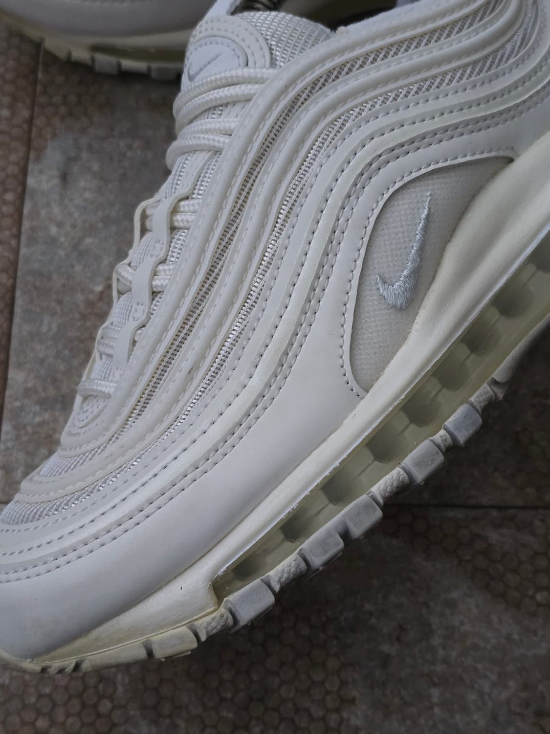 (230)나이키 에어맥스 97 트리플 화이트 상품이미지4