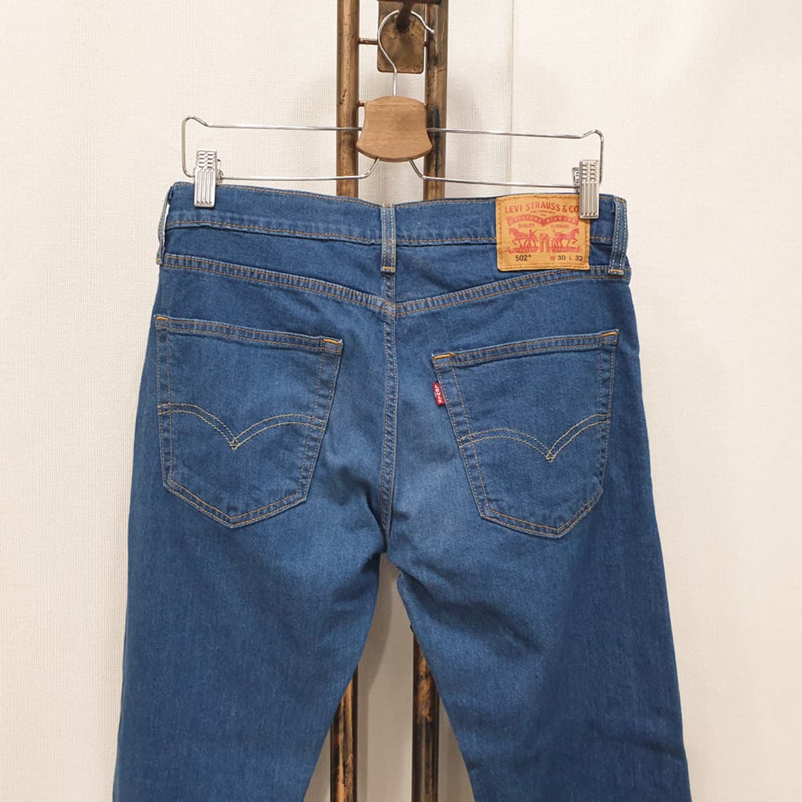 리바이스 502 레귤러 테이퍼드핏 데님 청바지 30 상품이미지4