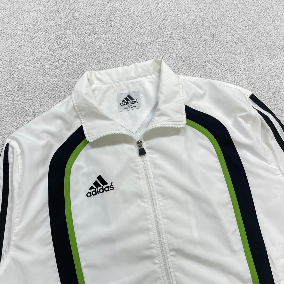 아디다스 올드스쿨 화이트 배색 바람막이 자켓 상품이미지2