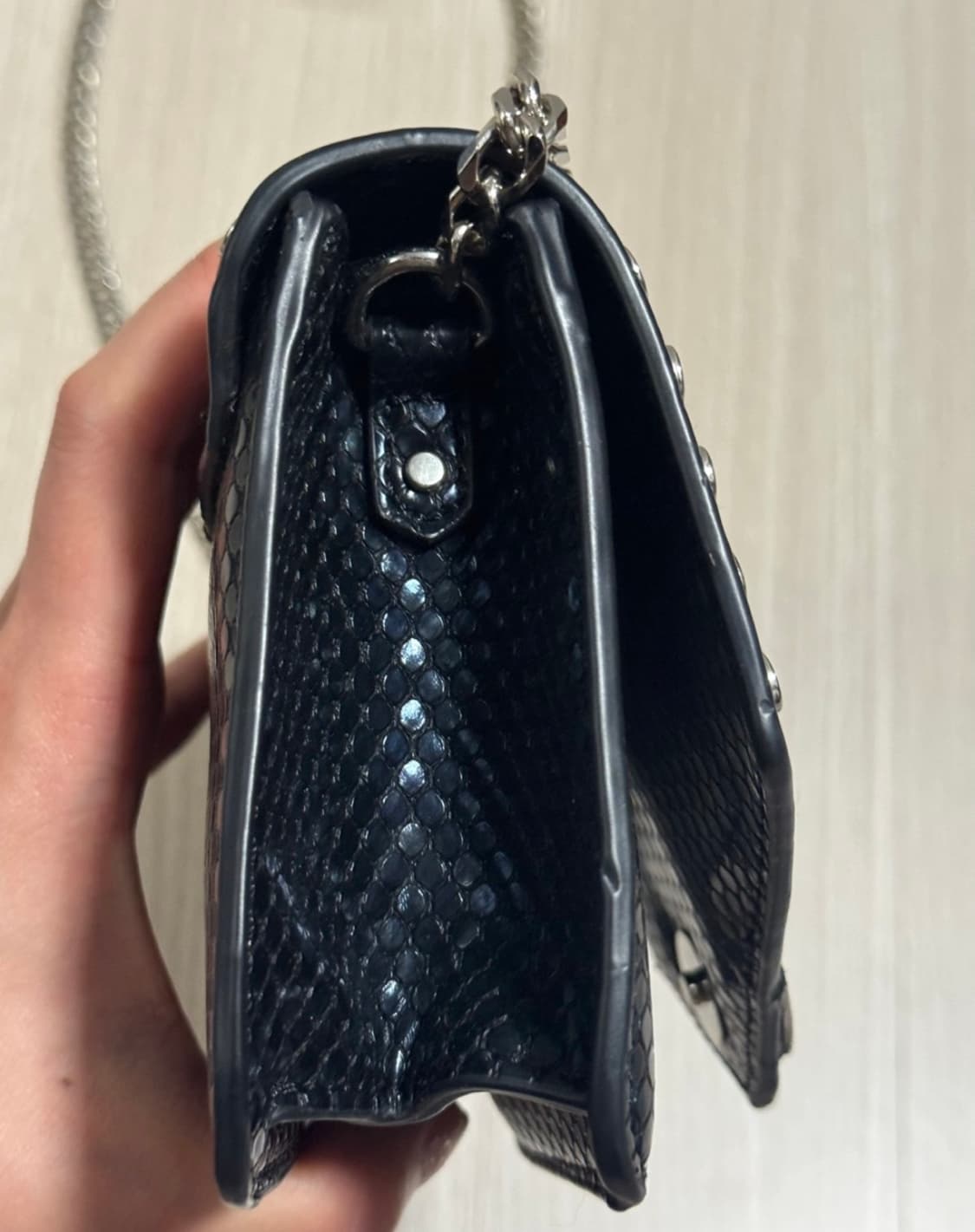 ZARA 블랙 미니 체인 크로스백 입니다 상품이미지4