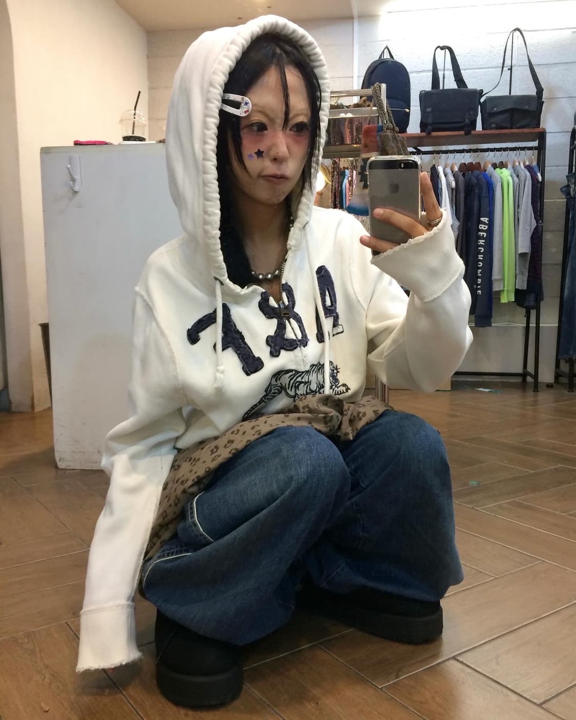 Abercrombie Logo Hood Zip-Up ( Rare ) 상품이미지1