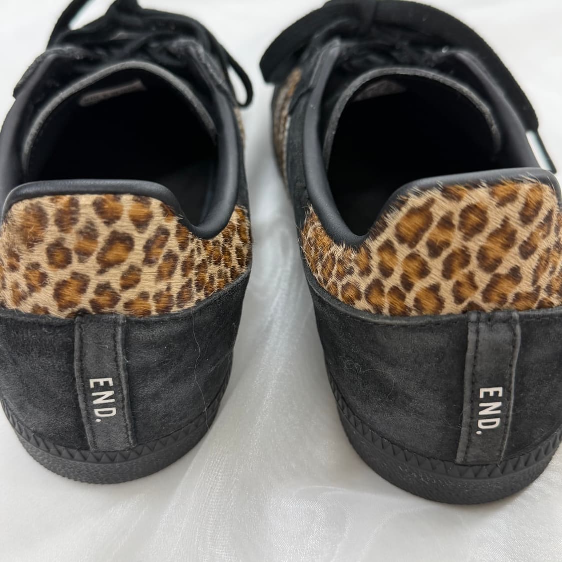adidas X neighborhood X end 삼바 레오파드 상품이미지5