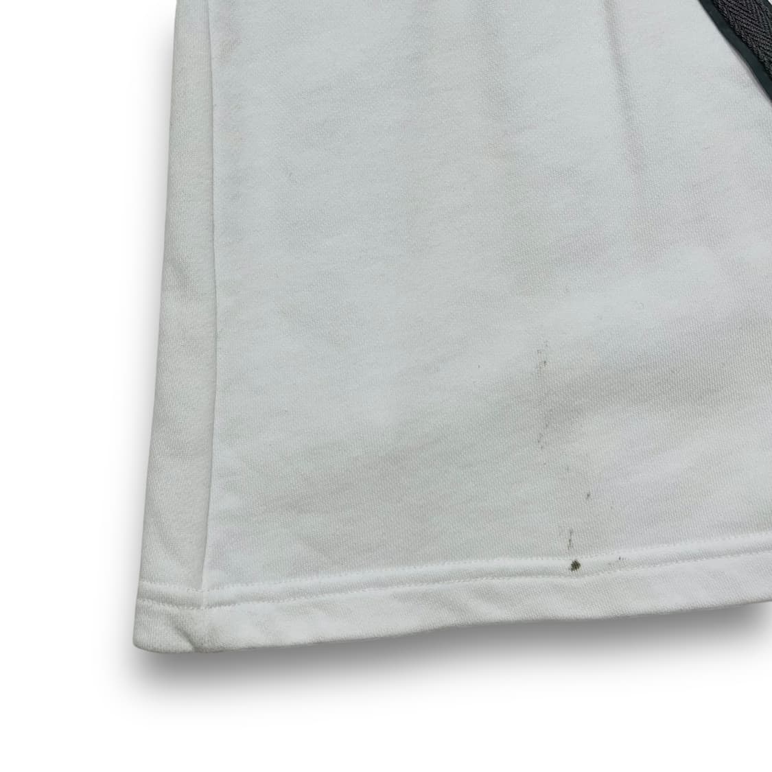 위어드 마켓 복서 로고 프리브 해체주의 삼선 흰 트랙스커트 상품이미지6