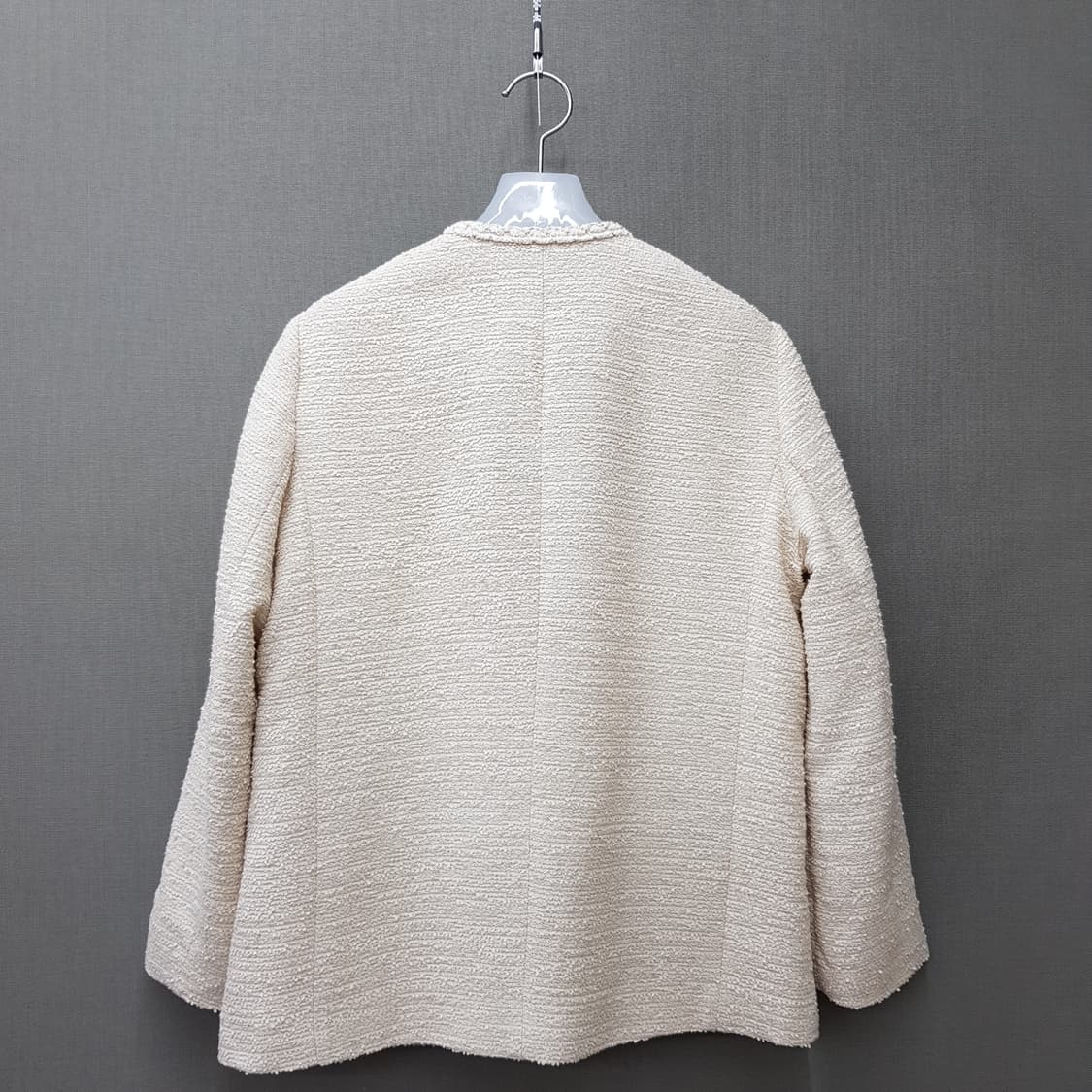 한섬 SJSJ 2025 브레이드 라인 칼라리스 자켓 76-90-155 상품이미지5