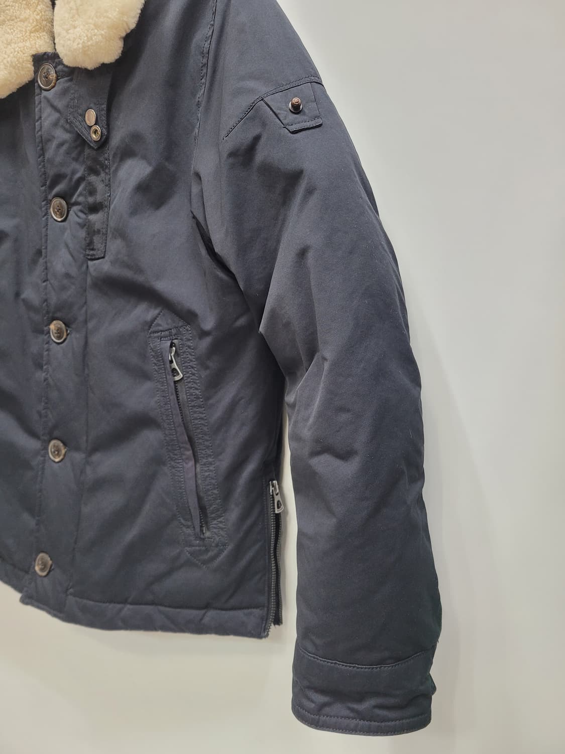 series 시리즈 라파예트 양털 카라 다운 점퍼 / 남 95
 상품이미지4