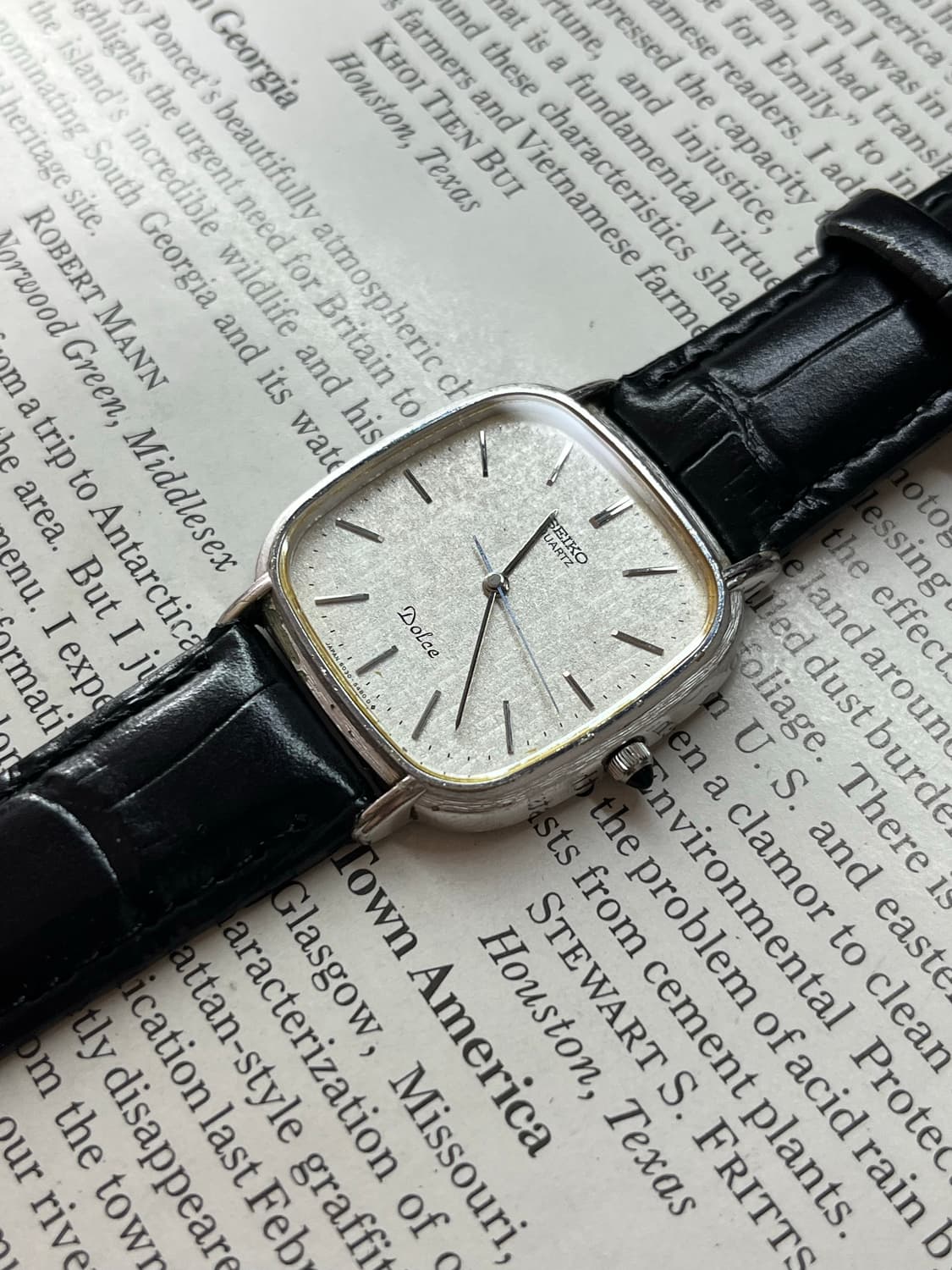 SEIKO DOLCE 텍스처 다이얼 쿼츠 드레스 워치 상품이미지2