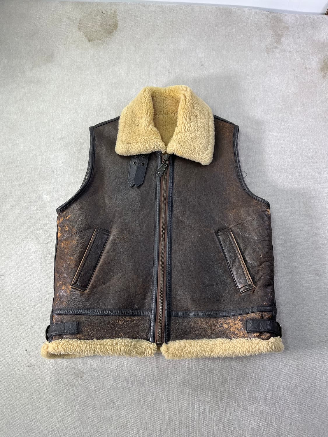 100 90s 미군 USA B-3 양털 무스탕 조끼 상품이미지1