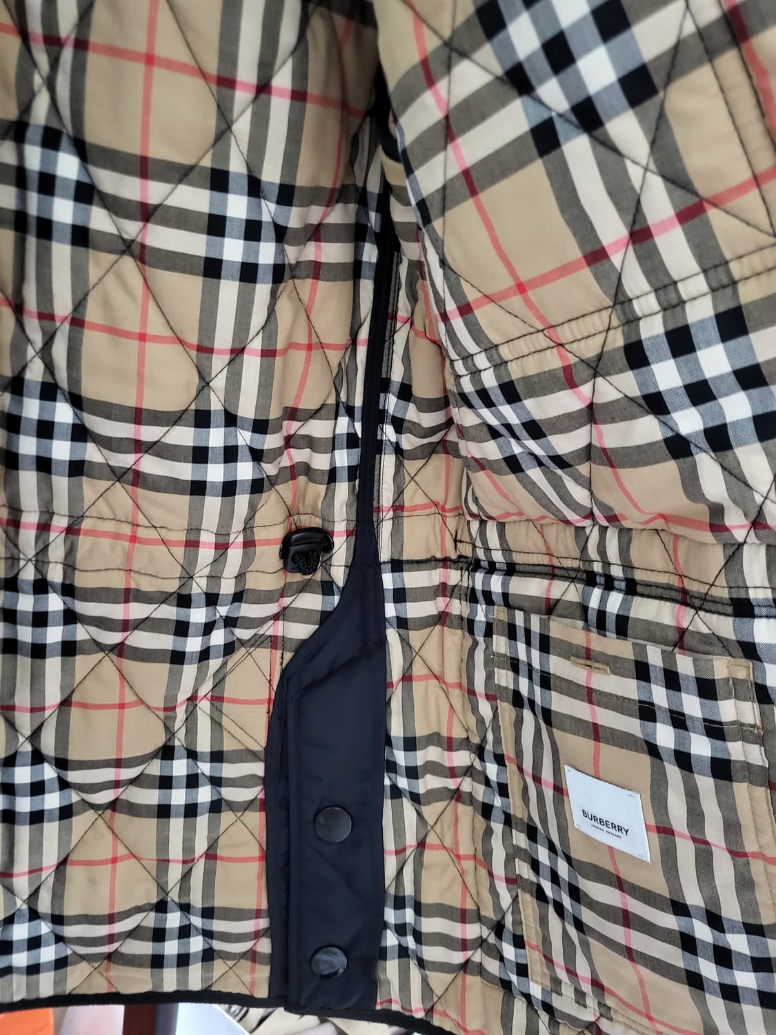 21FW 버버리 체크 퀼팅 자켓 s 상품이미지5
