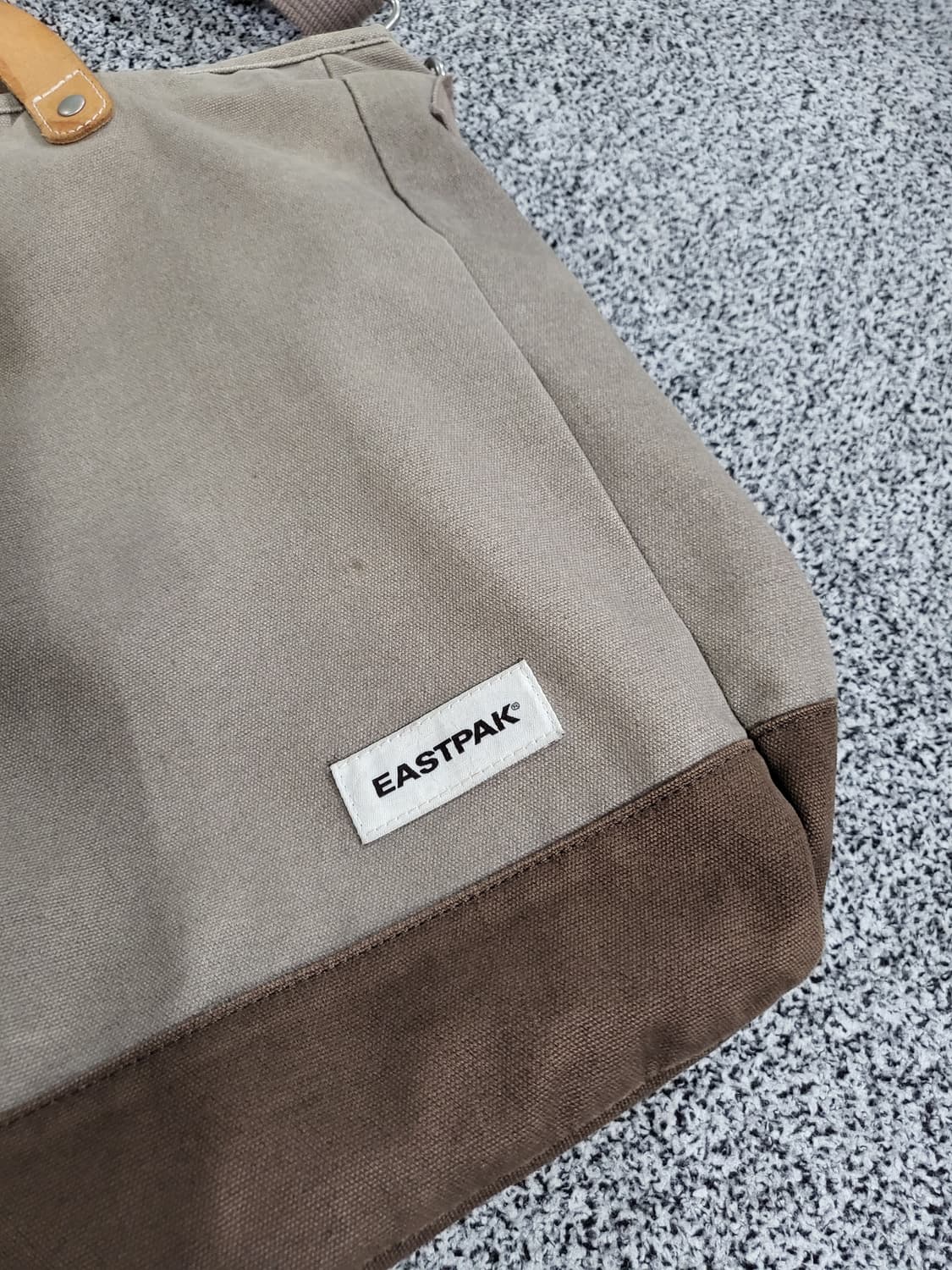 EASTPAK 토트백 상품이미지5